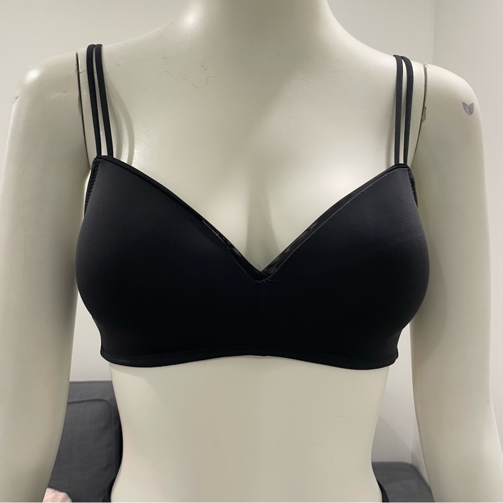 AERIE Black Real Happy Wireless Push Up Bra Size 34C Two-Way Straps
